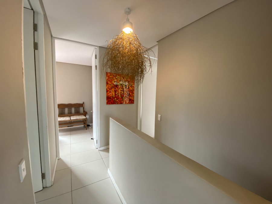 To Let 3 Bedroom Property for Rent in Somerset Lakes Western Cape